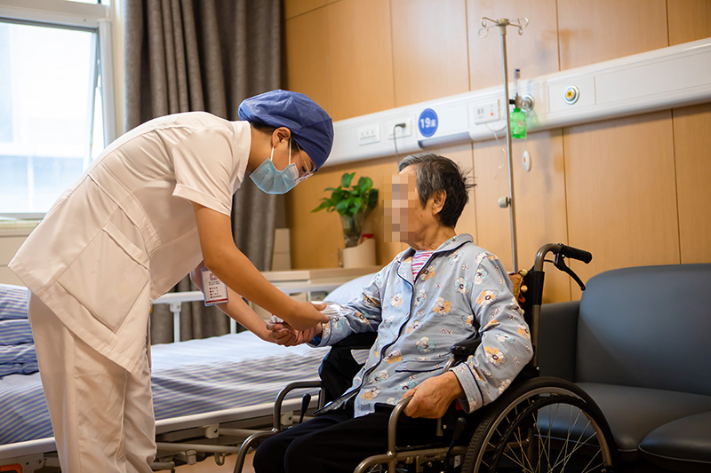 患者臉麻煩給打下馬賽克1